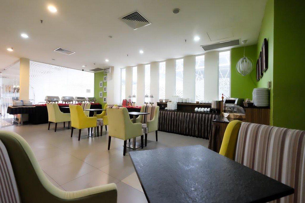 Times Hotel Brunei Bandar Seri Begawan Exterior photo