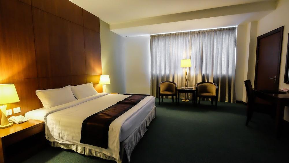 Times Hotel Brunei Bandar Seri Begawan Exterior photo