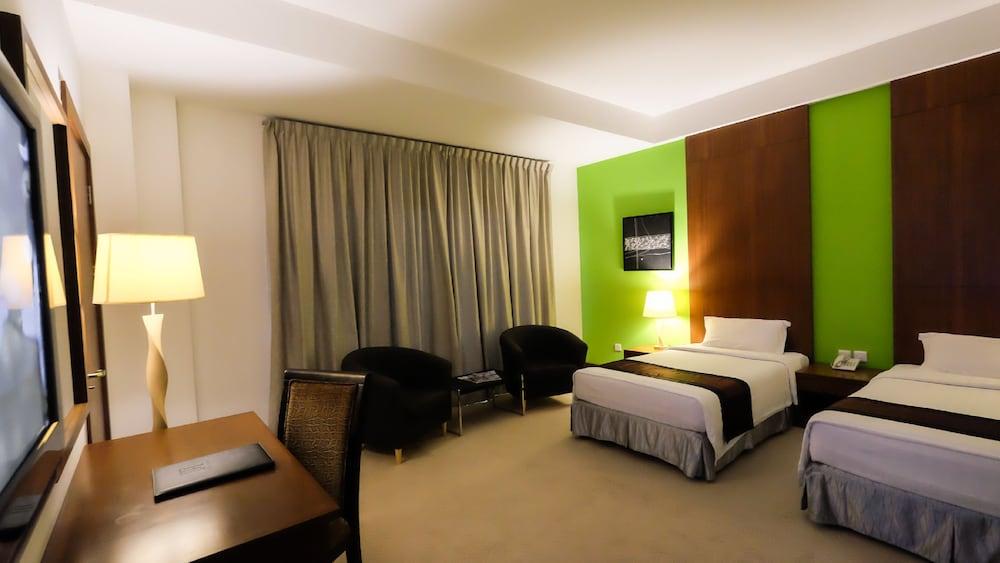 Times Hotel Brunei Bandar Seri Begawan Exterior photo