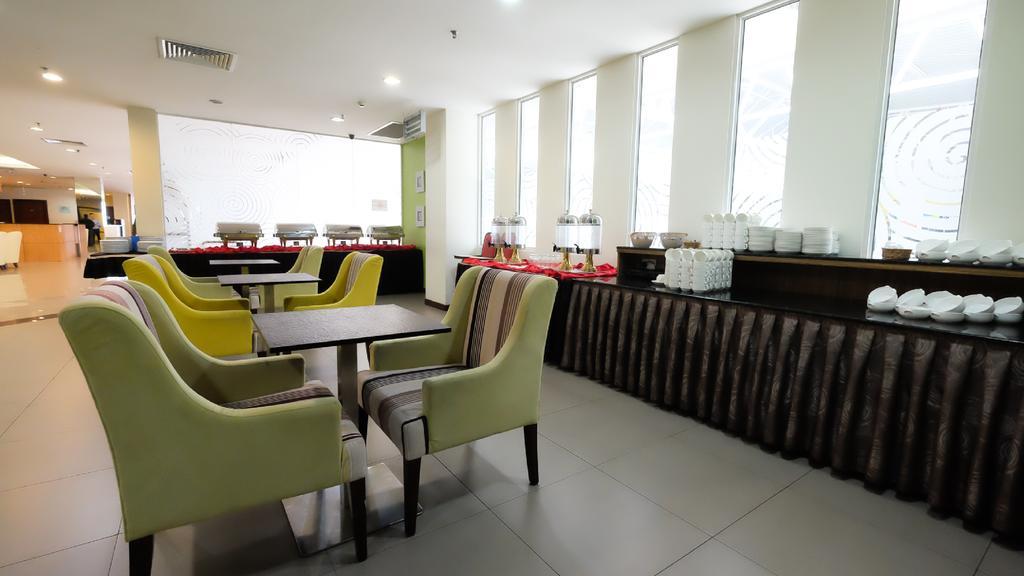 Times Hotel Brunei Bandar Seri Begawan Exterior photo